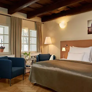 Hotel Mostecká 12, Praha