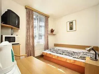 Residence Tabor Prague 3*,